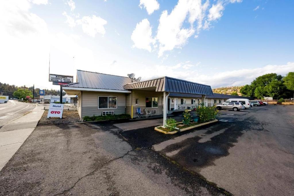 Budget 8 Motel John Day Buitenkant foto