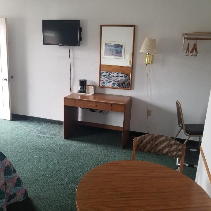 Budget 8 Motel John Day Buitenkant foto